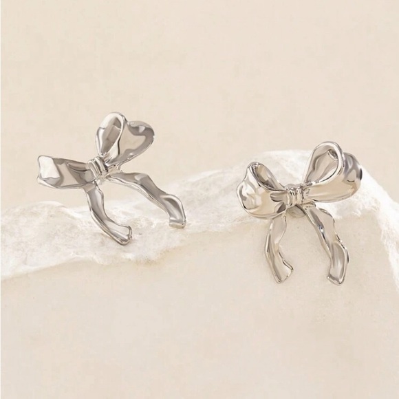 Silver Bow Earrings - Picture 2 of 6
